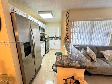 5300 Washington St unit I208, Hollywood, FL 33021 - photo 4