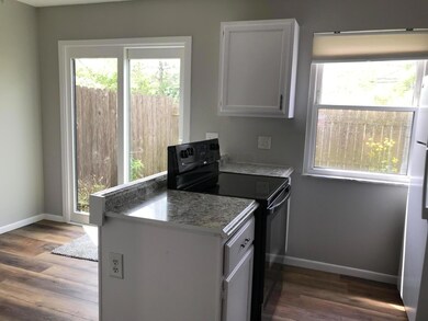 Kitchen Eating Space