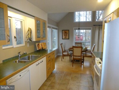 206 Wilderness Ln, Locust Grove, VA 22508 - photo 7