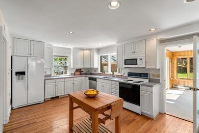 66 Bellington St, Arlington, MA 02476 - photo 6