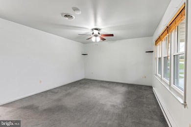 516 W Trout Run Rd, Ephrata, PA 17522 - photo 3