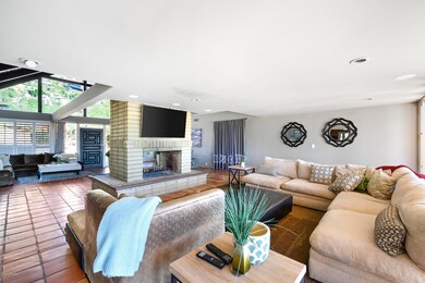 5309EWonderviewRdPhoenix-10