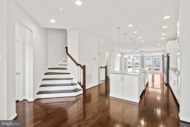 7211 Howison Hill Ln, Hanover, MD 21076 - photo 3