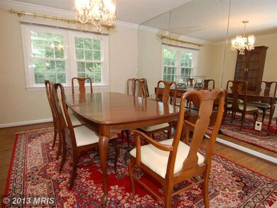 7908 Stirrup Cup Ln, McLean, VA 22102 - photo 3