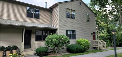 609 Pinewood Dr unit 609, Smithfield, RI 02917 - photo 3