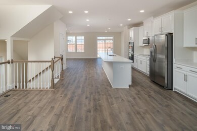 10633 Hinton Way, Manassas, VA 20112 - photo 4