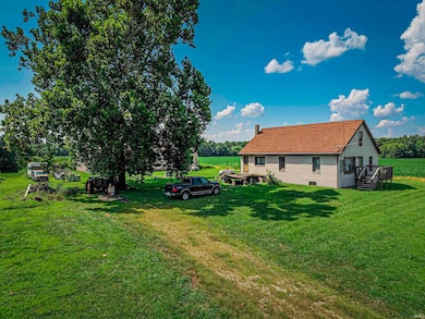 12691 Point Rd, Mount Vernon, IN 47620 - photo 5