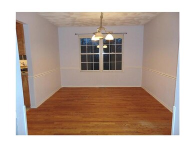 16 West St, Warwick, RI 02886 - photo 3