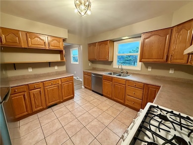 2118 Brodhead Rd, Aliquippa, PA 15001 - photo 5