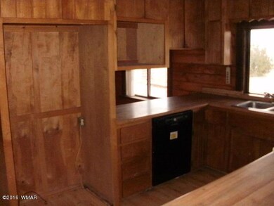 023-284010 kitchen 2