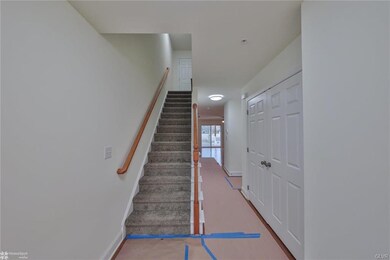 4248 Roosevelt St, Whitehall, PA 18052 - photo 5