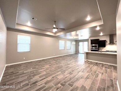 13171 Gusart Ave, El Paso, TX 79928 - photo 5