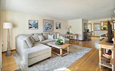 21 Washington Green, East Walpole, MA 02032 - photo 3