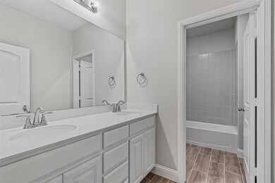 215 Cottongame Dr, Weatherford, TX 76088 - photo 6