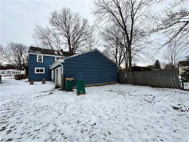 453 Lawn St, Geneva, OH 44041 - photo 5