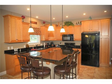 Eat-In Kitchen