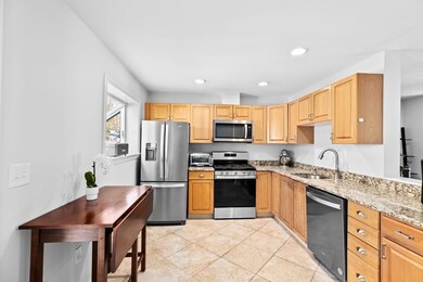 95 Anderer Ln unit 2, West Roxbury, MA 02132 - photo 3