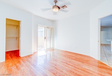 8701 Red Brook Dr unit 201, Las Vegas, NV 89128 - photo 4