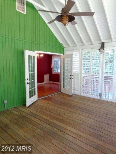 4113 Maple St, Fairfax, VA 22030 - photo 7