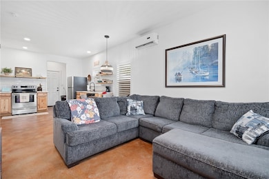 735 S Ann St, Rockport, TX 78382 - photo 7