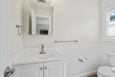 7 Pulaski Rd unit 3, East Northport, NY 11731 - photo 7
