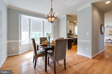 5989 Tapestry Dr, Woodbridge, VA 22193 - photo 7