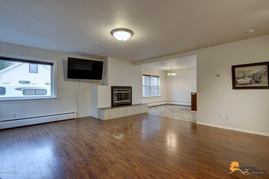 Living Room w/Fireplace