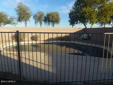 Fenced Private Ppol