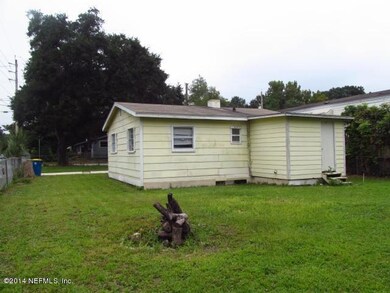 8402 Cocoa Ave, Jacksonville, FL 32211 - photo 6