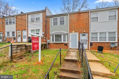 3320 Kessler Ct, Halethorpe, MD 21227 - photo 4