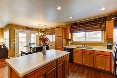 Kitchen (2)