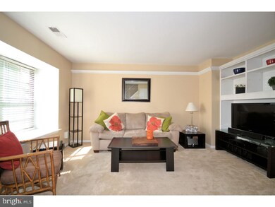 407 Snowflake Cir, Norristown, PA 19403 - photo 5