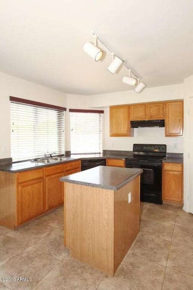 Kitchen-Island Bar