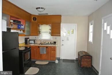 4541 Lanark Rd, Center Valley, PA 18034 - photo 5