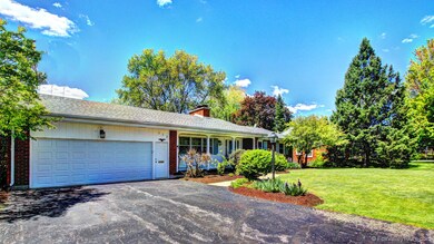 323 Alschuler Dr, Aurora, IL 60506 - photo 2