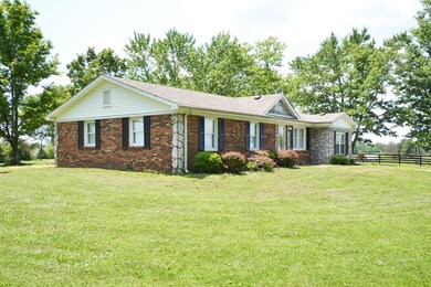 1354 Talmage Mayo Rd, Harrodsburg, KY 40330 - photo 3