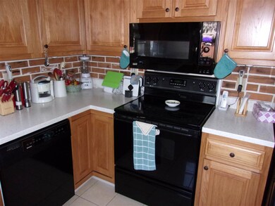 3914 Del Matro Rd, Waterloo, IA 50701 - photo 3