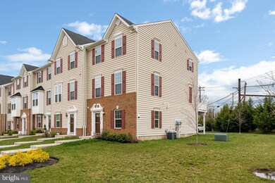 365 E Hancock St, Lansdale, PA 19446 - photo 4