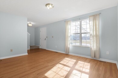 6-web-or-mls-5976-macnabb-ct