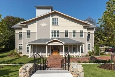 15 Dix St unit 8, Winchester, MA 01890 - photo 2