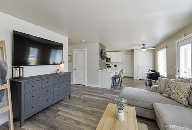 8326 201st St E, Spanaway, WA 98387 - photo 7