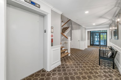 Lobby Elevator