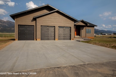 65 Caribou Peak Loop, Etna, WY 83120 - photo 4