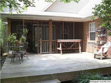 Close up of open and screened in deck