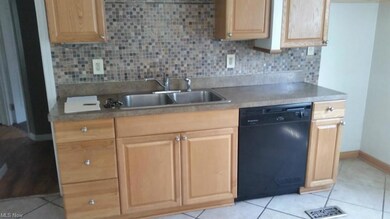 17408 Mapleboro Ave, Maple Heights, OH 44137 - photo 4