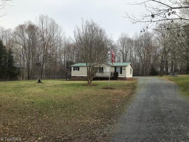 450 Mount Shepherd Road Extension, Asheboro, NC 27205 - photo 3