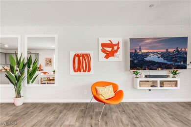 12190 Midnight Pine Rd unit 4, Las Vegas, NV 89183 - photo 5