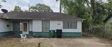 610 Wellington St, Houston, TX 77076 - photo 6