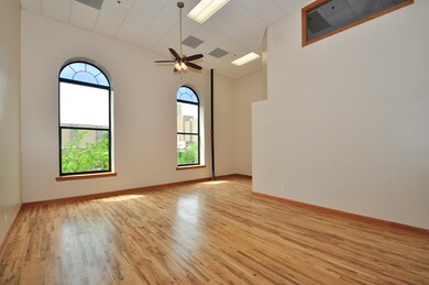 unlisted-address, Waukegan, IL 60085 - photo 2