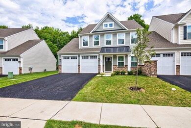 2012 Rivers Dr, Newark, DE 19702 - photo 2